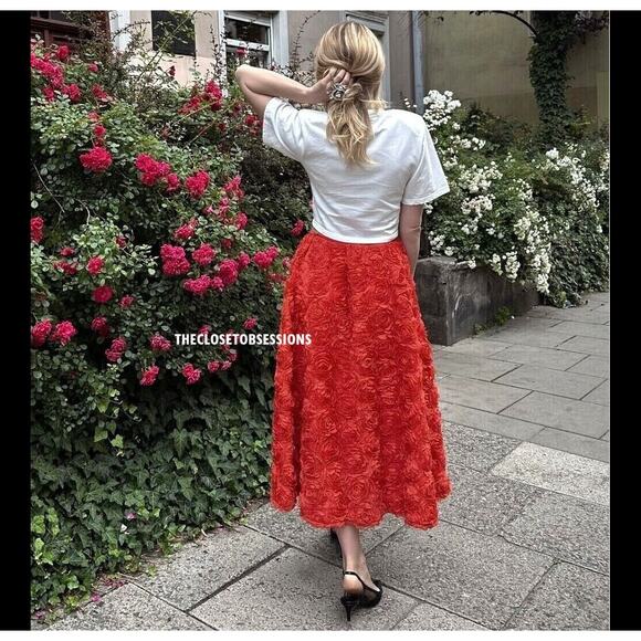 ZARA Floral Voluminous Midi Skirt NWT | Red Textured A-Line - Picture 8 of 16